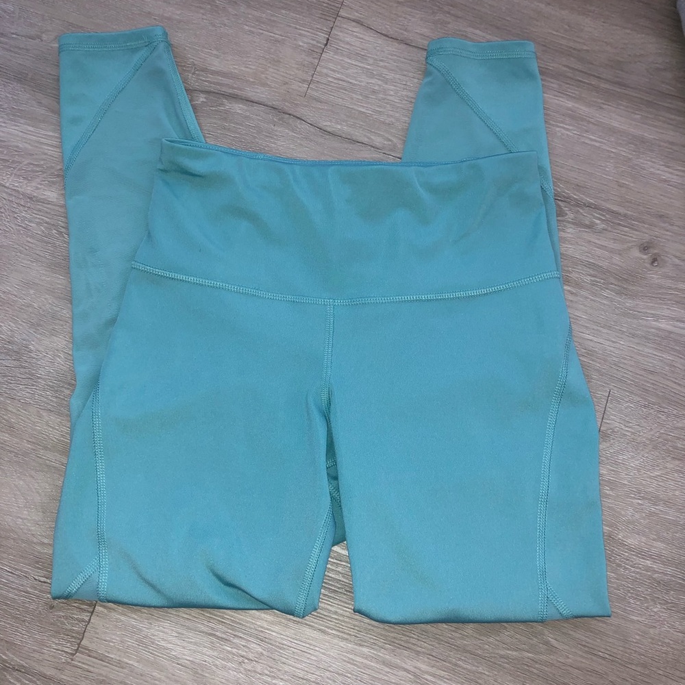 Old Navy Active Go-Dry Leggings